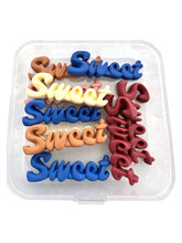 Load image into Gallery viewer, Cute DIY Beads Kit / キュートDIYビーズキット