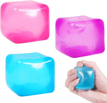 ギャラリービューアに画像を読み込み、Ice Cube Squishy Toy / 氷のキューブ型スクイーズトイ