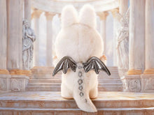 ギャラリービューアに画像を読み込み、The Monsters Angel in Clouds / モンスターズ 雲の中の天使