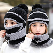 ギャラリービューアに画像を読み込み、Winter Beanie Set / 冬用ビーニーセット
