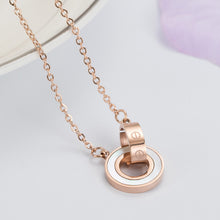 Load image into Gallery viewer, Rose Gold Shell Pendant