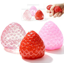ギャラリービューアに画像を読み込み、Squishy Toy ~ Strawberry / スクイーズトイ ～ ストロベリー
