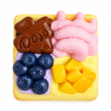ギャラリービューアに画像を読み込み、Toast Premium Squishy /  トースト型プレミアム・スクイーズ玩具
