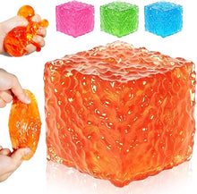 ギャラリービューアに画像を読み込み、Ice Cube Squishy Toy /  氷のキューブ型スクイーズトイ

