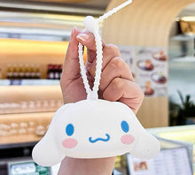 ギャラリービューアに画像を読み込み、Sanrio Pouch 3D  Keyrings
