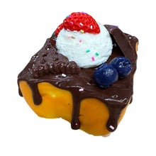 ギャラリービューアに画像を読み込み、Toast Premium Squishy /  トースト型プレミアム・スクイーズ玩具
