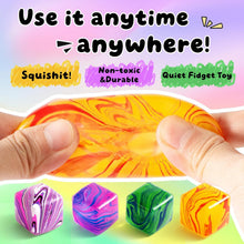 ギャラリービューアに画像を読み込み、Swirl Cube Squishy Toy / 渦巻きキューブスクイーズトイ
