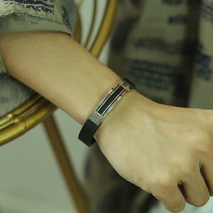 Titanium steel leather wild leather bracelet/wristband