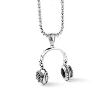 Load image into Gallery viewer, DJ Headphone Pendant &amp; Necklace, Stainless Steel.　DJヘッドフォンモチーフのペンダント
