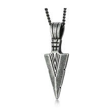 Load image into Gallery viewer, Arrow head pendant, high polished Stainless Steel Pendant with Necklace.　アローヘッド　ペンダント
