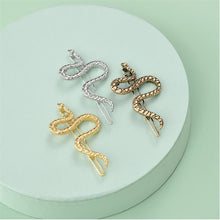 ギャラリービューアに画像を読み込み、Snake Hair Clips　スネイク　ヘア　クリップ
