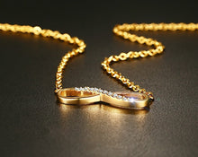 ギャラリービューアに画像を読み込み、Stainless steel electroplated gold micro-set zircon infinity necklace
